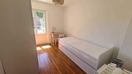 Location Appartement 3 Pièces 53 m² - Meublé - Photo 4