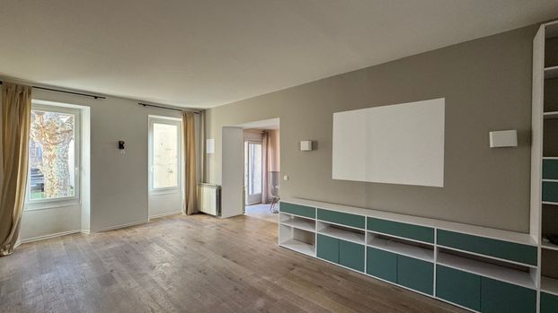 SALON DE PROVENCE - Maison type 5 - Photo 1