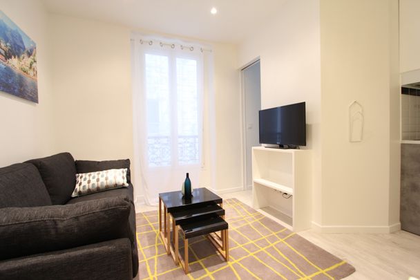 Joli T2 de 19,58 m² - Rue Saint-Michel - 75018 Paris - Photo 1