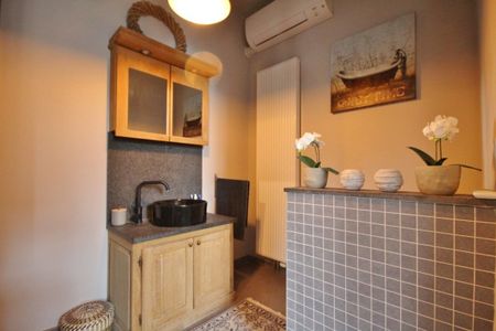 Charmante gemeubelde hoekwoning gelegen in het hartje van Zoutleeuw - Photo 3