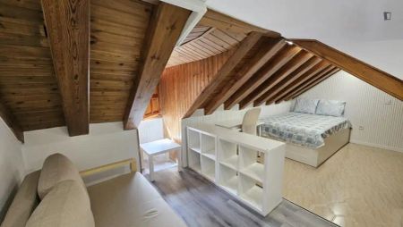 Estudio de alquiler en Sol - Foto 5