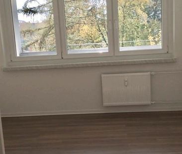 Ihre Wohnung: praktische 2-Zimmer-Wohnung mit Balkon - Foto 1