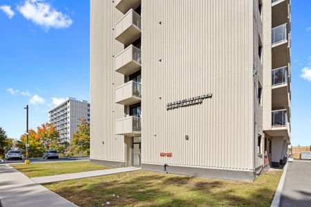 Sunset-Sunview Heights - Photo 5