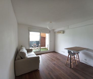 Location Appartement 1 pièce 24m² LA BRETAGNE 97490 - Photo 1