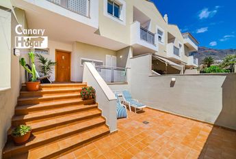 Luxury 4 room Detached House for rent in Adeje, Spain