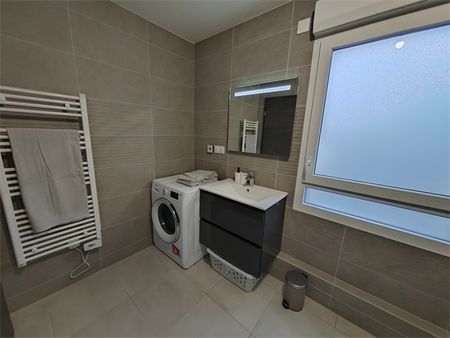 Location Appartement 2 pièces 43m² - Photo 5