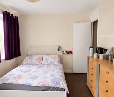 2 Bed Flat, Wyndford Road, G20 - Photo 4