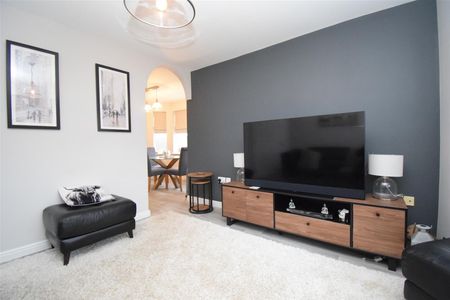 Aston Chase, Hemsworth, Pontefract - Photo 2