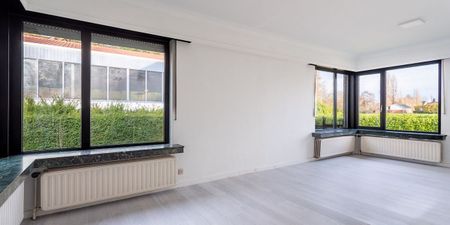 Woning te huur in Wilrijk voor € 5.500 met 4 slaapkamers - Foto 3