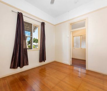 30 Salstone Street, Kangaroo Point. - Photo 1