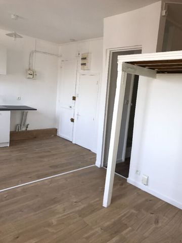 Location appartement 1 pièce, 17.00m², Ivry-sur-Seine - Photo 2