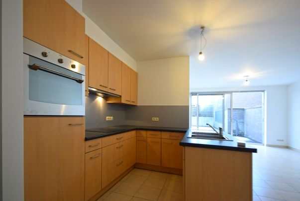 APPARTEMENT MET RUIM TERRAS EN GARAGE - Foto 1