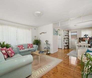 Comfort, Space and Potential in a Convenient Armidale Location - Photo 1