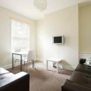 All Saints Terrace, Arboretum, Nottingham, NG7 - Photo 1