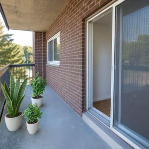 Complexe du Parc | Studio à Louer | Studio for Rent | Sherbrooke - Photo 2