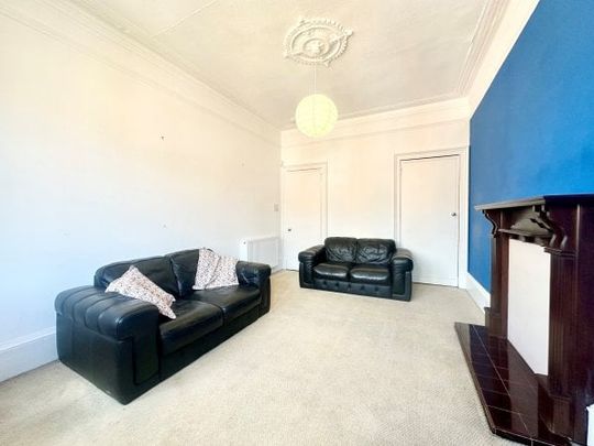 Walton Street, Shawlands, G41 3LS - Photo 1