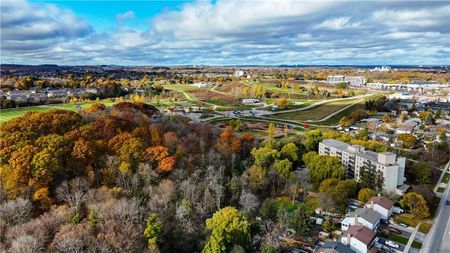 For Lease - 593 Strasburg Road Unit# 710, Kitchener, Ontario - Photo 3