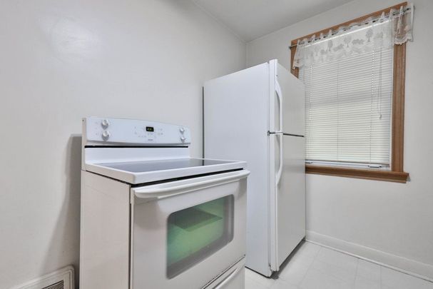 For Lease - 72 Oriole Avenue, Mississauga, Ontario - Photo 1