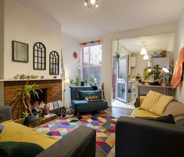 4 bedroom house to rent - Photo 3