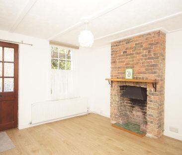 2 bedroom terraced house to rent - Photo 1