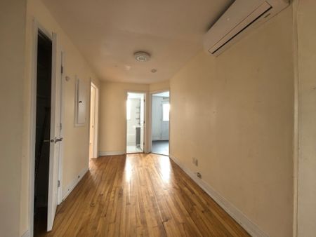 Appartement à louer - Photo 2