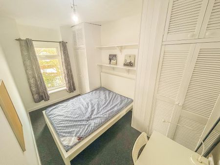 4 bedroom house share to rent - Photo 2
