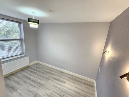 2 Bed Flat, Langthorne Road, E11 - Photo 5