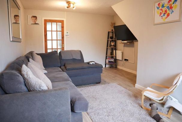 2 bedroom house to rent - Photo 1