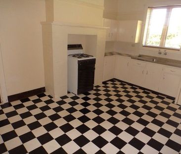 WEST GOULBURN Neat 2 Bedroom Cottage - Photo 6