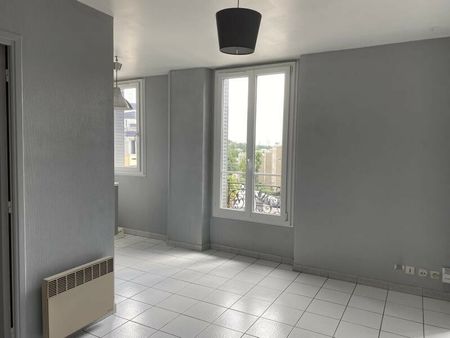 Location Appartement 2 pièces 30m² PALAISEAU 91120 - Photo 3