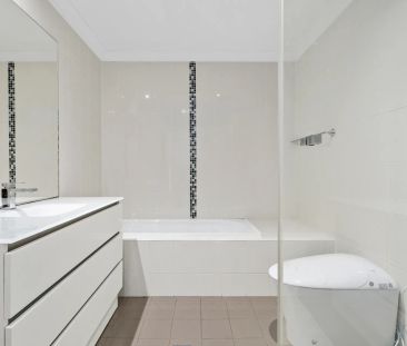 15/5-7 Stewart Street, Wollongong. - Photo 6