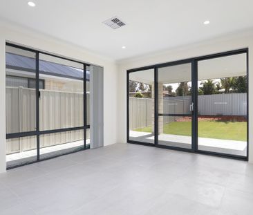 480b Marmion Street, Myaree. - Photo 4