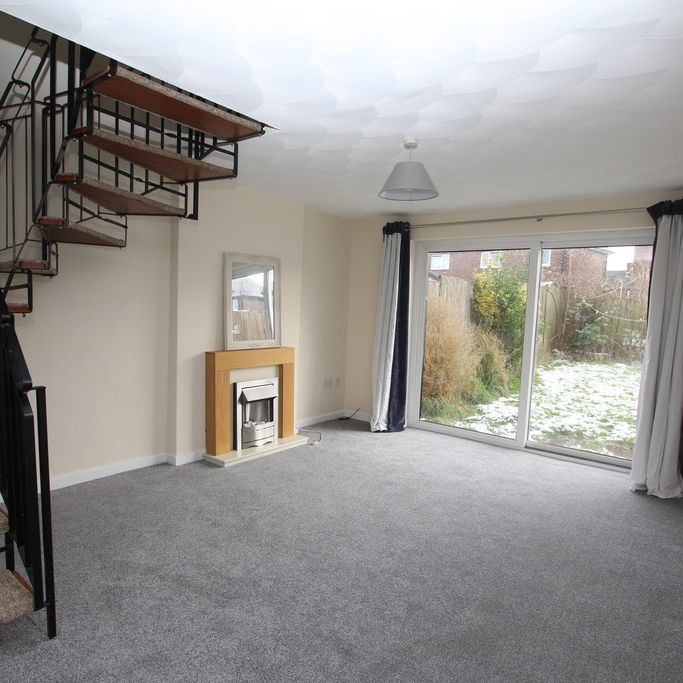 2 Bedroom HOUSE, Chester - Photo 1