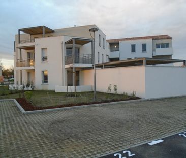 Location Appartement 2 pièces 42m² ST ANDRE DE CUBZAC 33240 - Photo 4