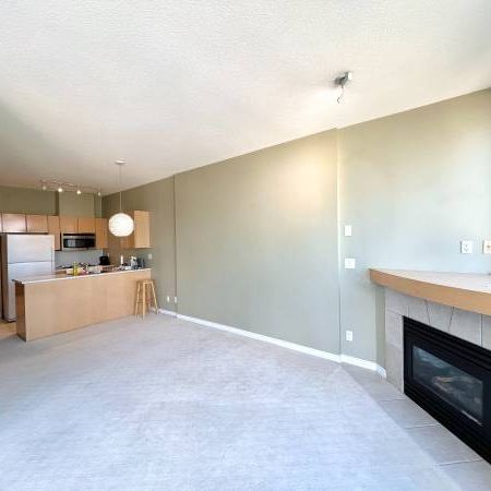 1 bed + flex, 1 bath unit in Coal Harbour, Fantastic City View - Photo 3