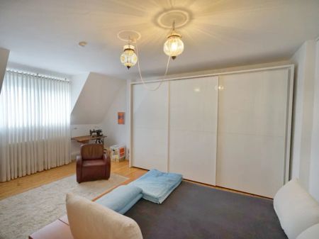 3-Zimmerwohnung im Dachgeschoß - für Liebhaber des gepflegten Altbaus! - Photo 5