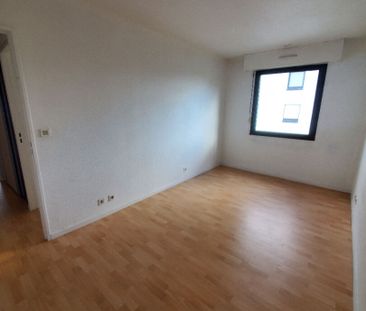 Location Appartement 3 pièces 68m² - Photo 4