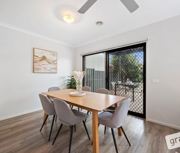 MODERN 3 BEDROOMS IN PRIME CLYDE LOCATION - Photo 5