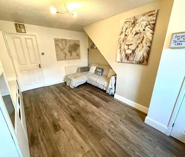 2 bedroom terraced house to rent - Photo 3