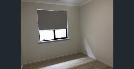 IMPRESSIVE FAMILY LIVING WITH SPACE, STYLE & EXCEPTIONAL ENTERTAINING - Photo 5