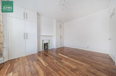 2 bedroom flat to rent - Photo 5