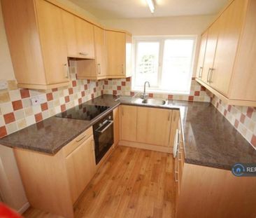 2 bedroom bungalow to rent - Photo 3