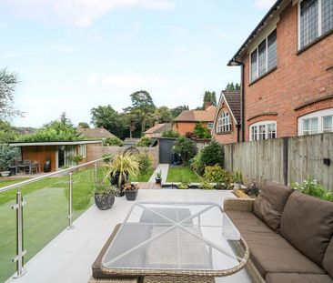5 bedroom detached house to rent - Photo 4