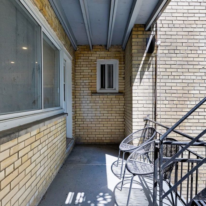 6860 Avenue Fielding apartment — Montréal, QC (0-Bedroom) - 0 Bedroom - Photo 1
