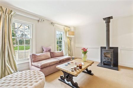 5 bedroom detached house to rent - Photo 4