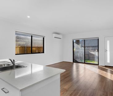 Spacious 2 Bedroom House in Melton South - Photo 4