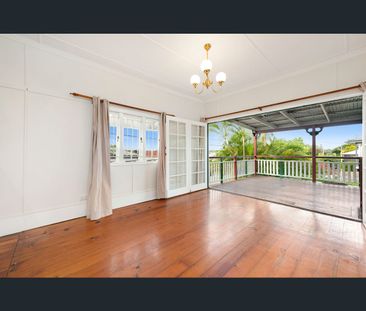 4 St. Leonards Street, Coorparoo, Qld 4151 - Photo 6