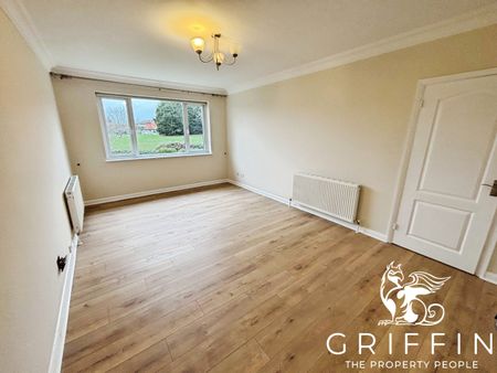 Gridiron Place, Upminster, RM14 - Photo 2