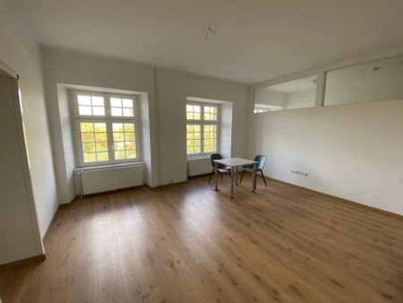 Wohnen mit Stil - idyllisch & einzigartig! 4 ZKB-Wohnung auf Schloß Möhler - Photo 3