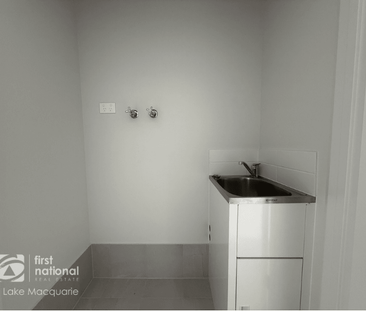 Modern 2-Bedroom Unit in Edgeworth - Photo 6